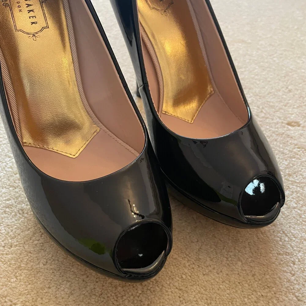 Ted Baker London Leather Peep Toe Pumps Black 9